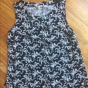 Talbots black and white ribbon bow print top